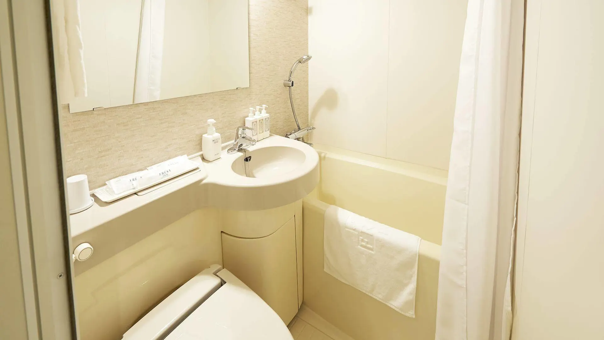 Sotetsu Fresa Inn Tokyo Tamachi Hotel