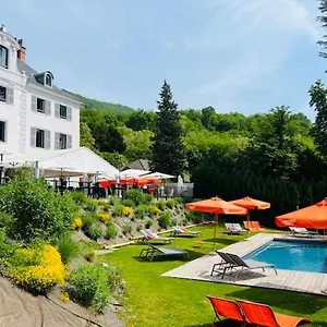 https://chateau-de-cornage.hotels-rhonealpes.com