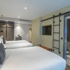 Hotel Clayton Of London